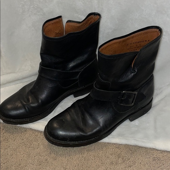 Frye Natalie Engineer Boots Short Size 7 - Picture 2 of 4